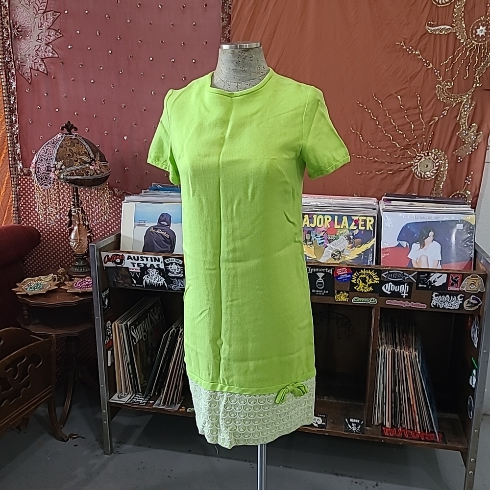 Bright Green Short Sleeve Dress